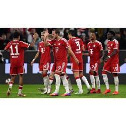 Le Bayern Munich ne semble pas pressé de discuter d'une prolongation de contrat avec Michael Olise Le Bayern Munich ne semble pas pressé de discuter d'une prolongation de contrat avec Michael Olise